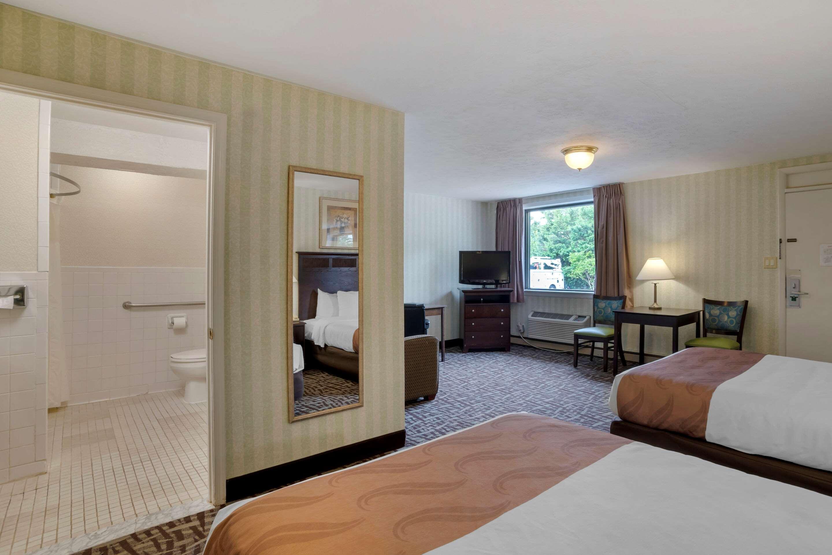 Quality Inn Fredericksburg Near Historic Downtown Esterno foto