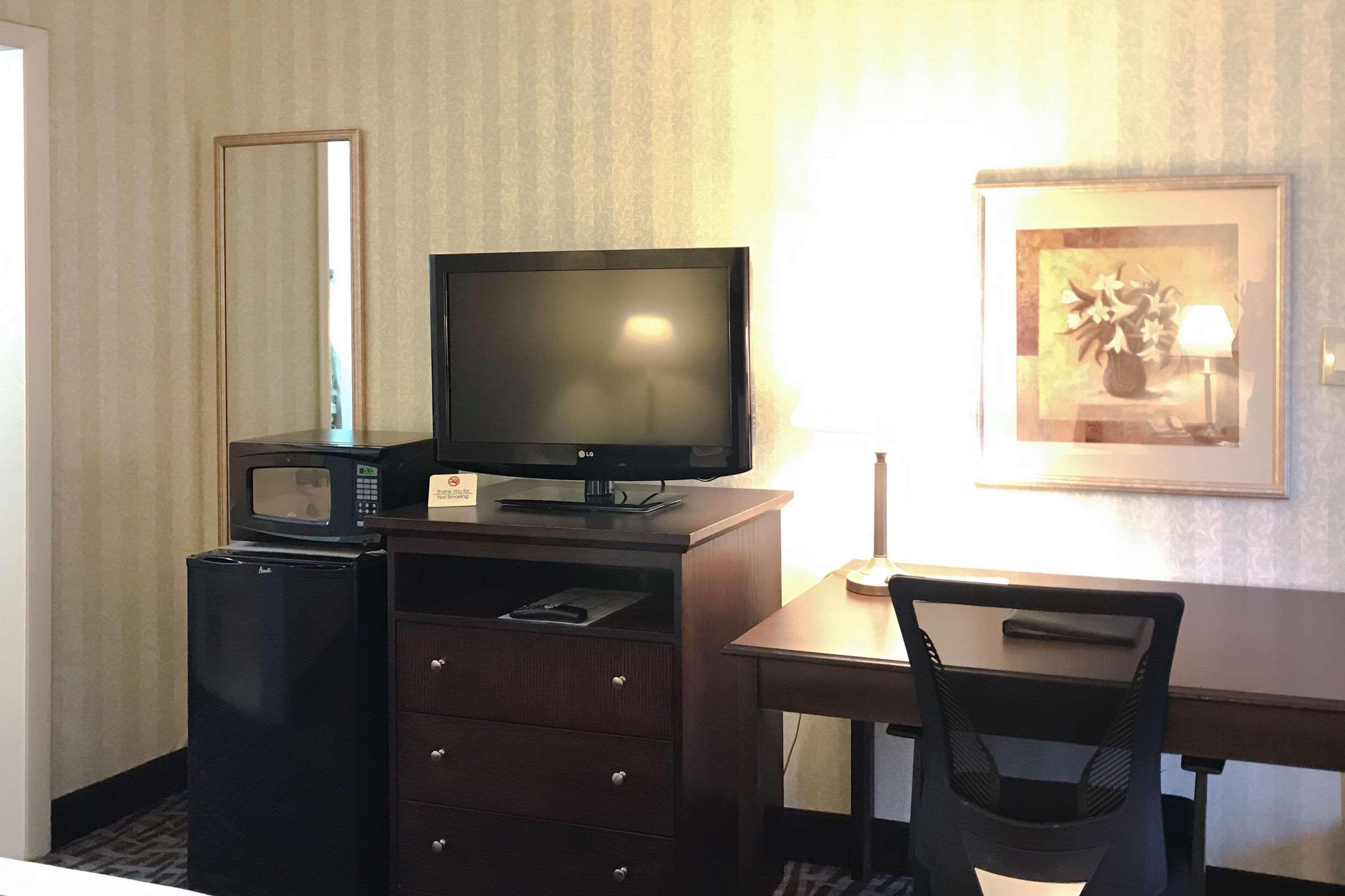 Quality Inn Fredericksburg Near Historic Downtown Esterno foto