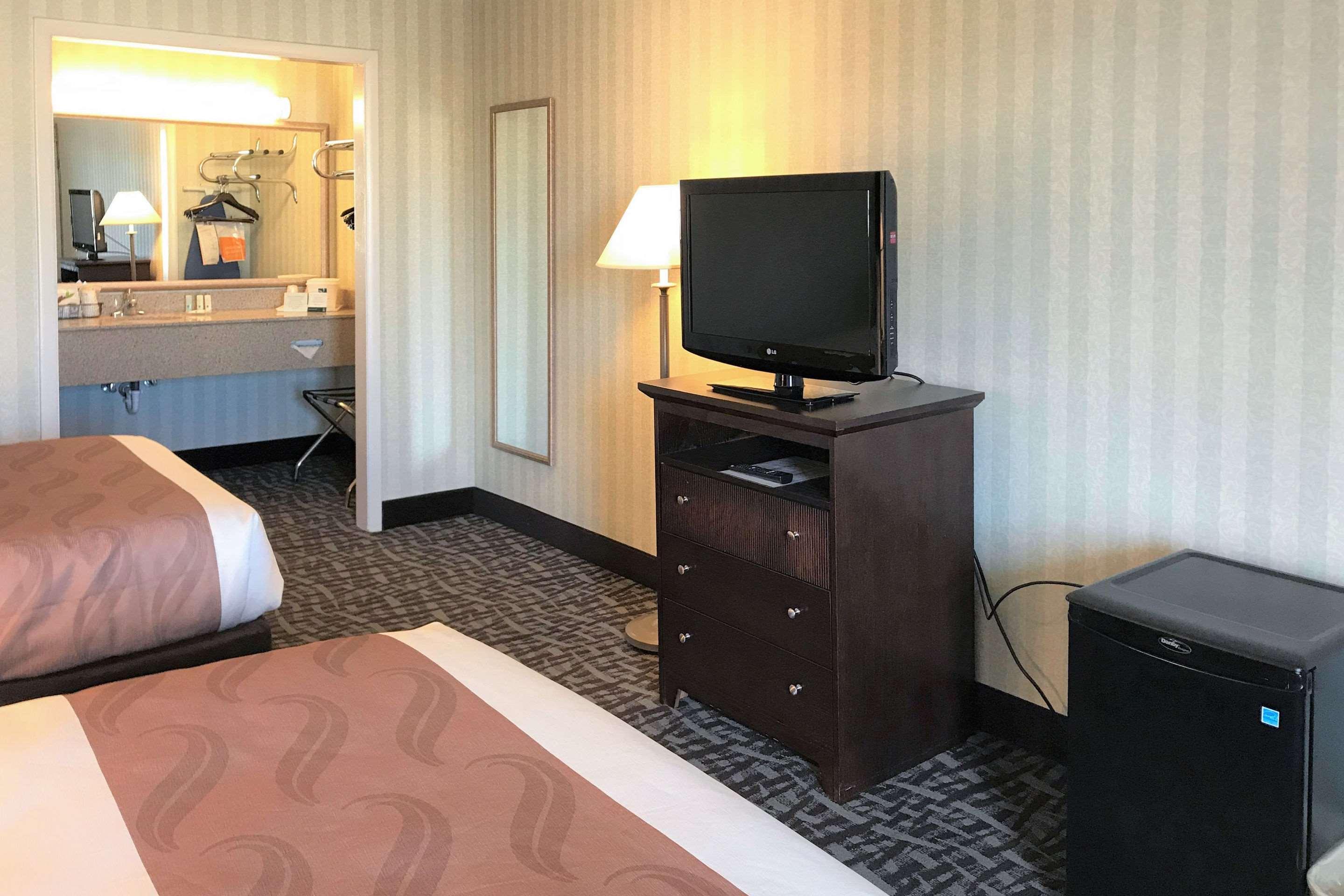 Quality Inn Fredericksburg Near Historic Downtown Esterno foto